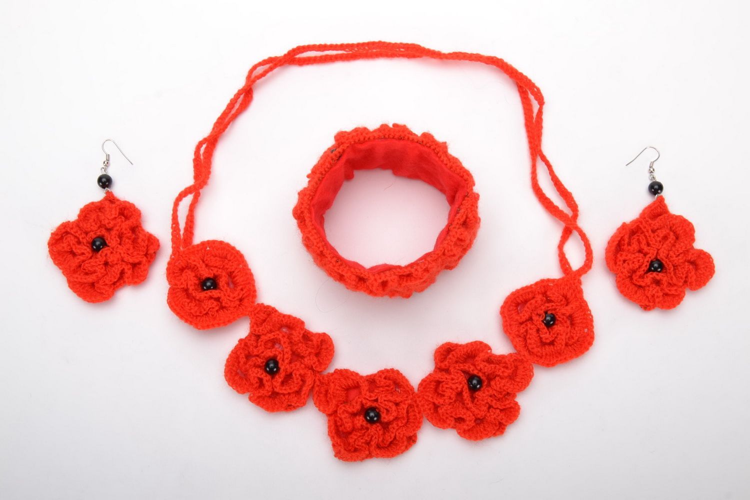 Set of crocheted jewelry photo 2