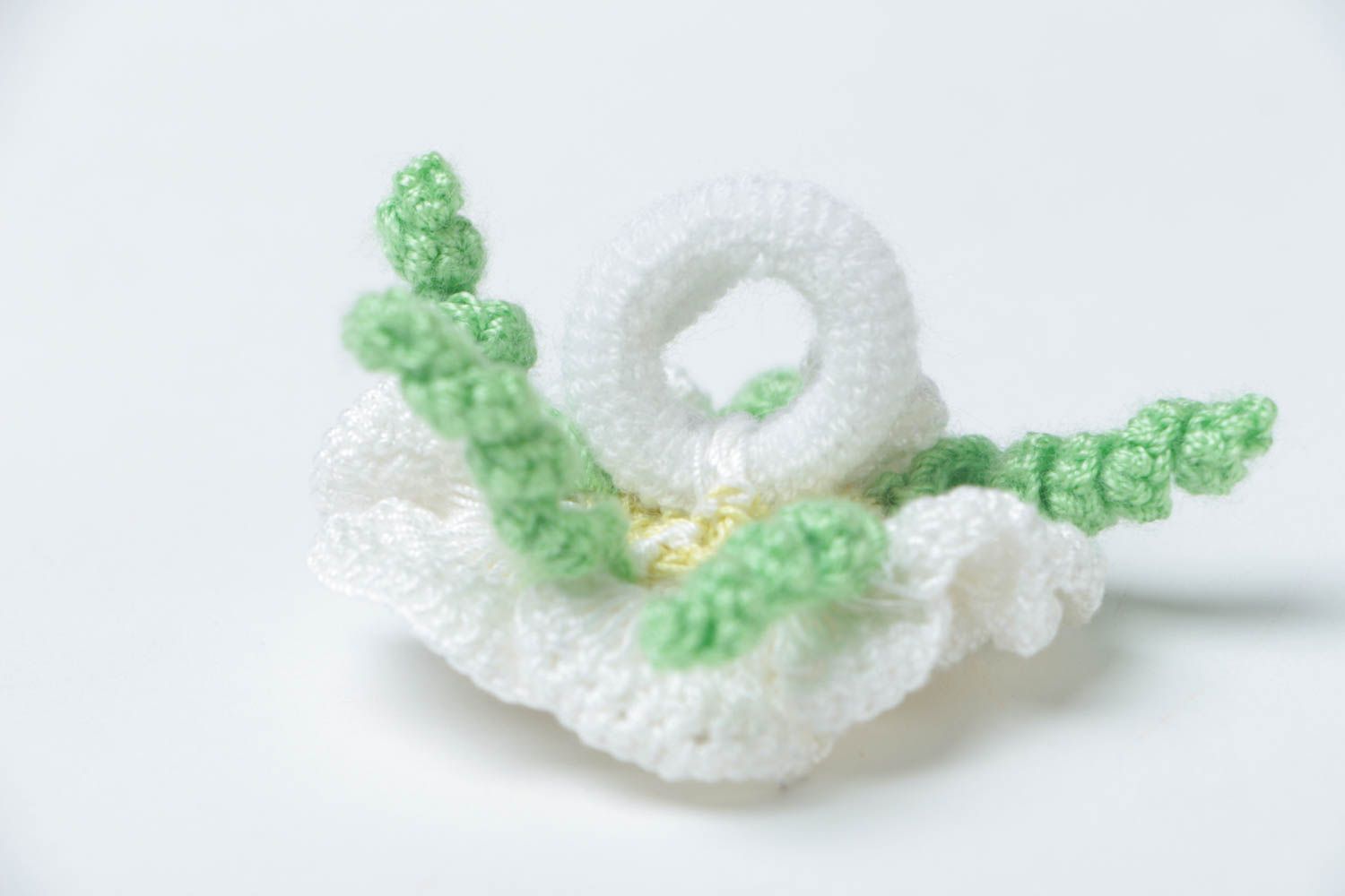 Flower scrunchy hand-crocheted scrunchies handmade hair accessories for girls photo 2