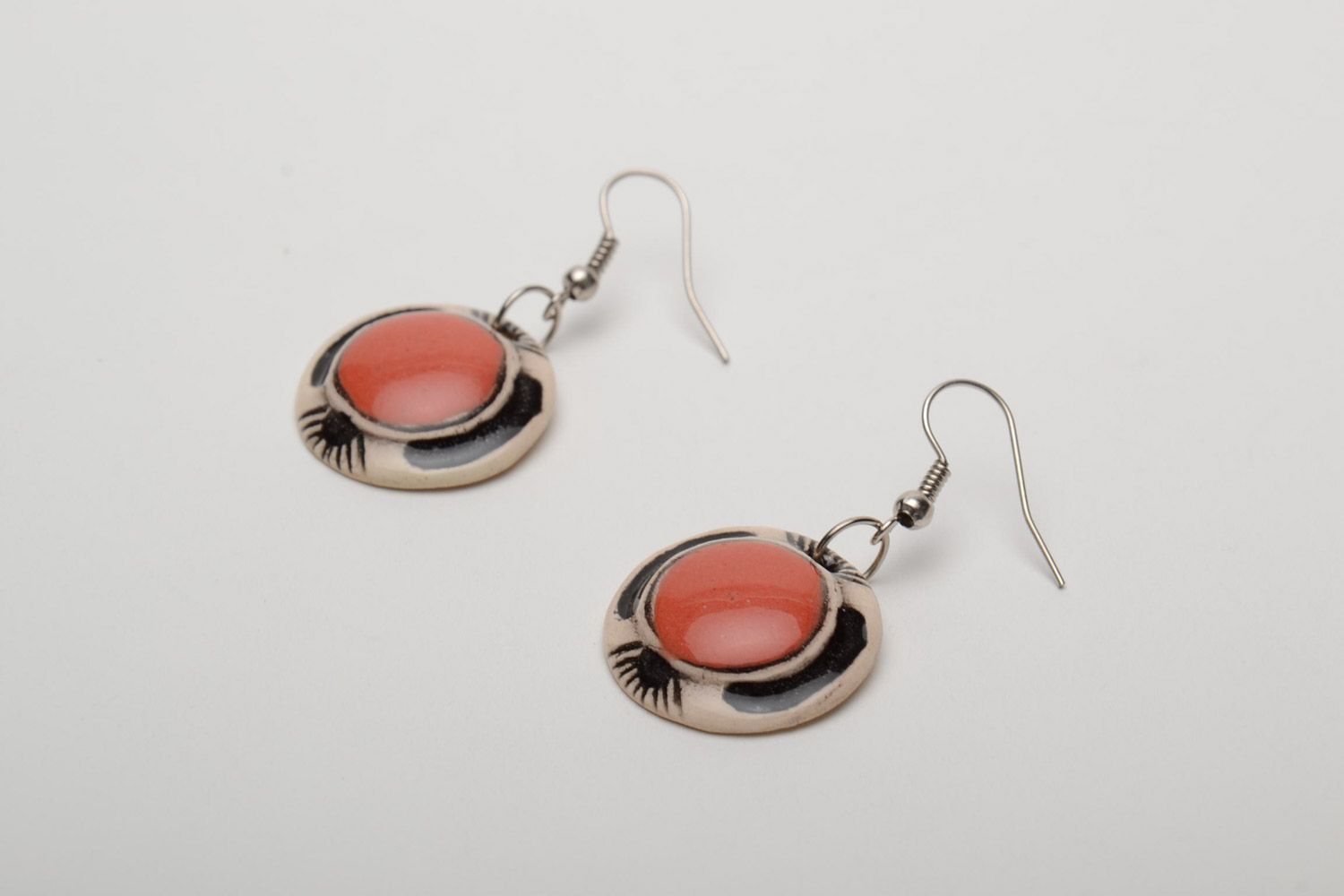Beautiful handmade ceramic dangle round earrings painted with coral enamels photo 3