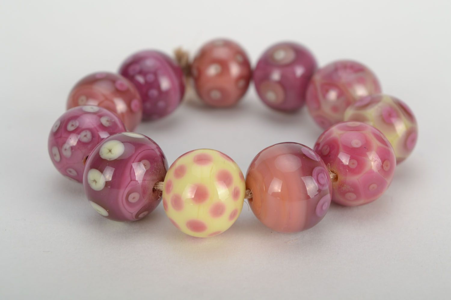 Lilac glass beads  photo 3