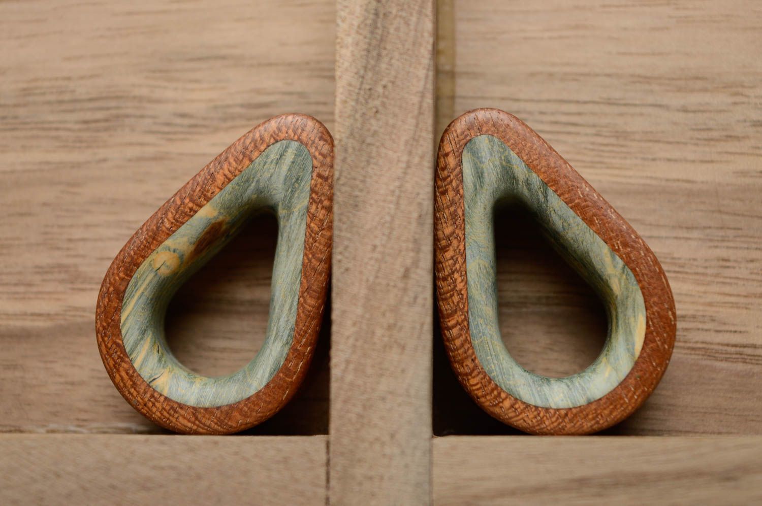 Unusual wooden teardrop plugs photo 1