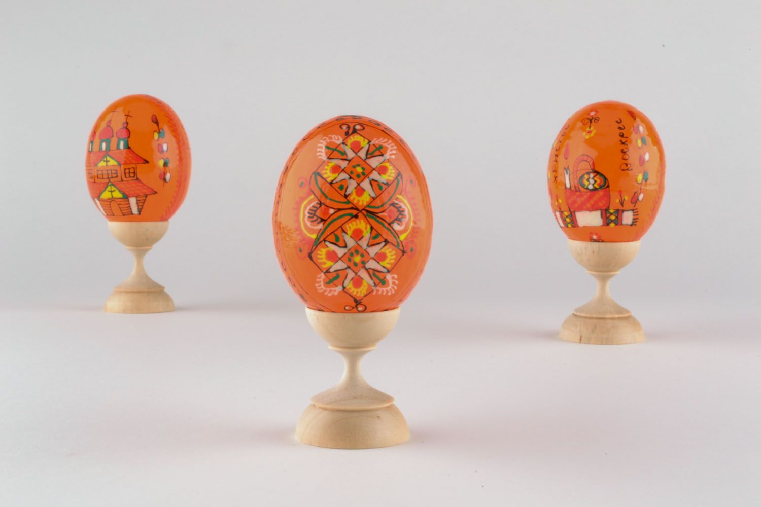 Wooden orange Easter egg photo 1