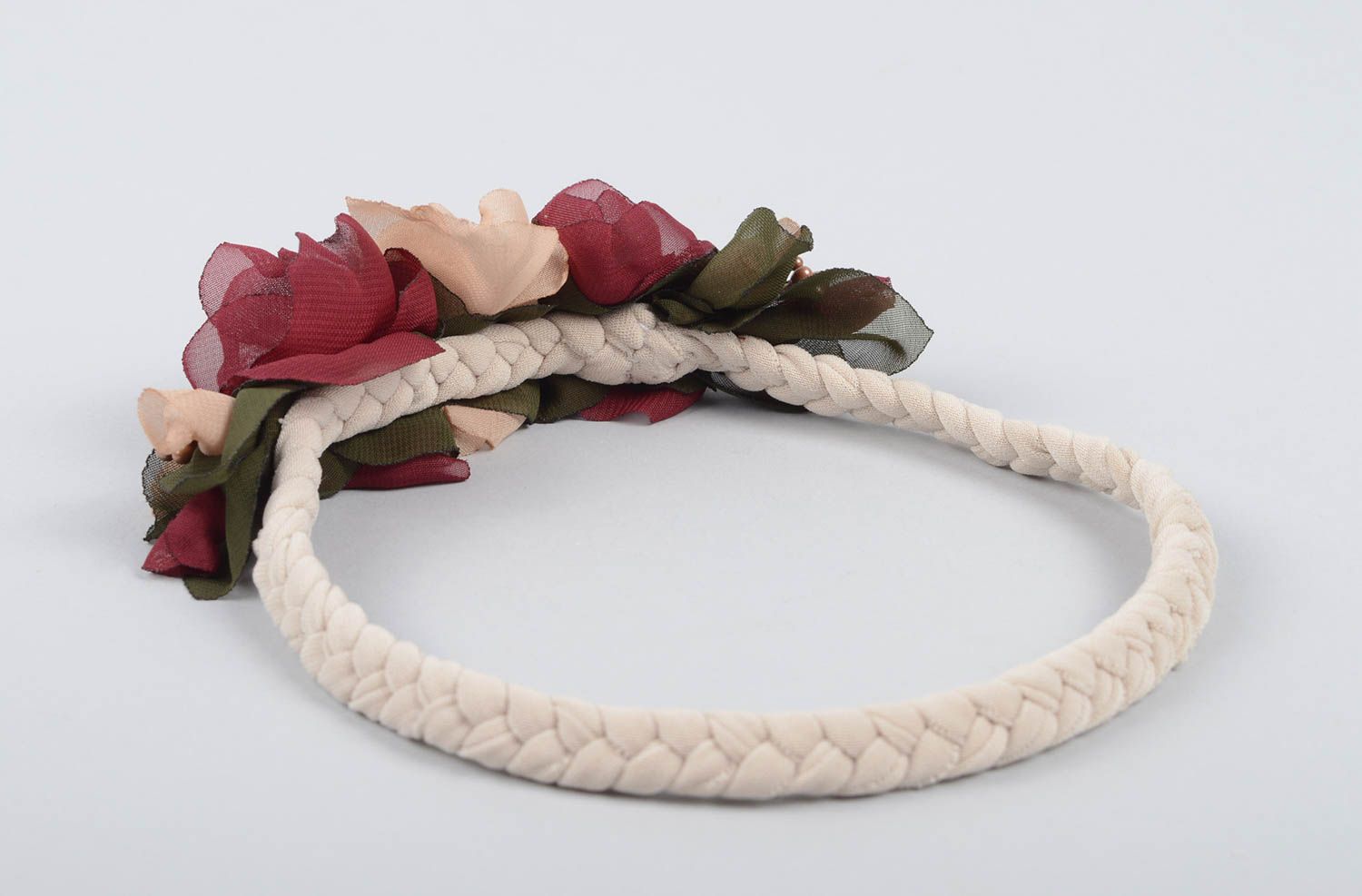 Elegantes Haarband mit Blumen handmade Designer Schmuck Accessoire für Haare  foto 3