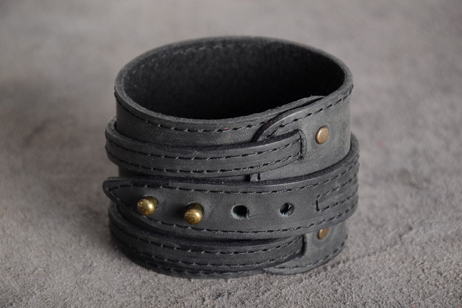 Stylish handmade black genuine leather wide bracelet wristband unisex photo 1
