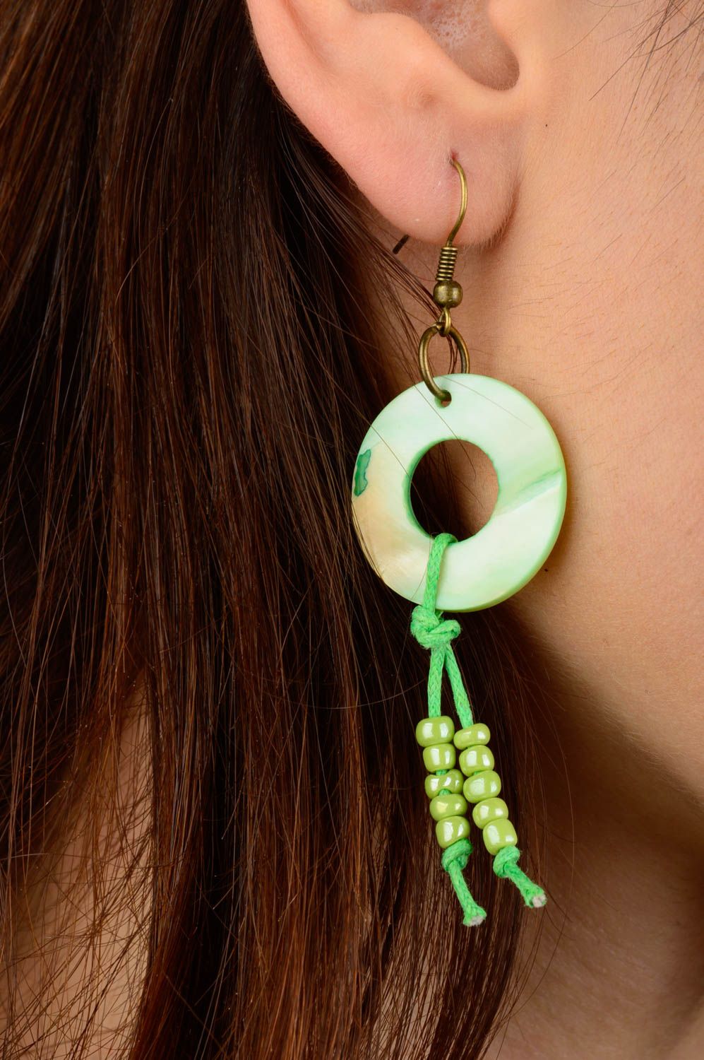 Handmade Ohrringe für Damen Schmuck Ohrhänger ausgefallener Ohrschmuck toll grün foto 2