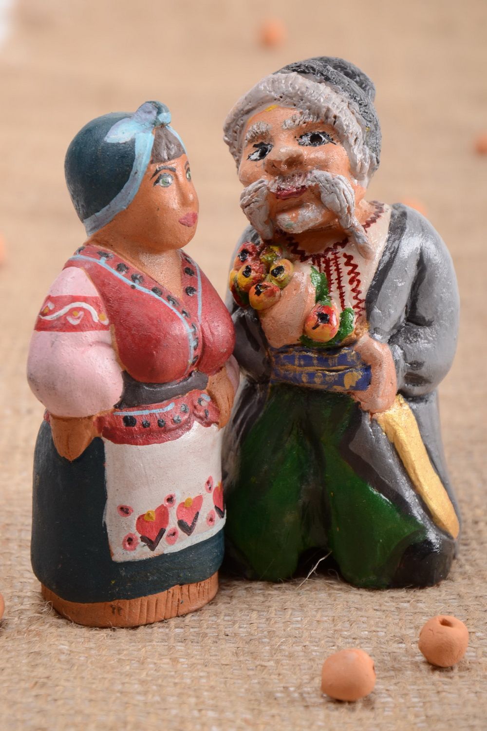 Ensemble de figurines décoratives en argile peintes faites main Paysans photo 1