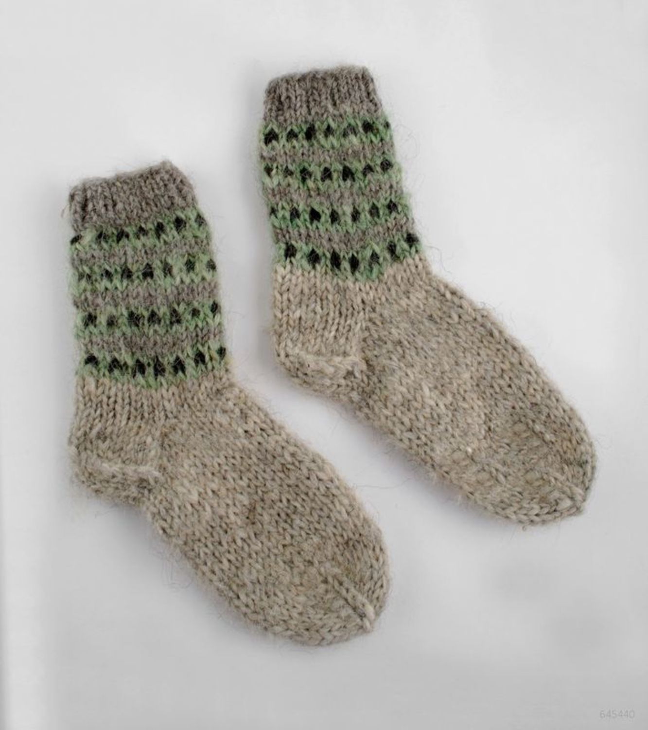 Men's socks made of woolen threads photo 2