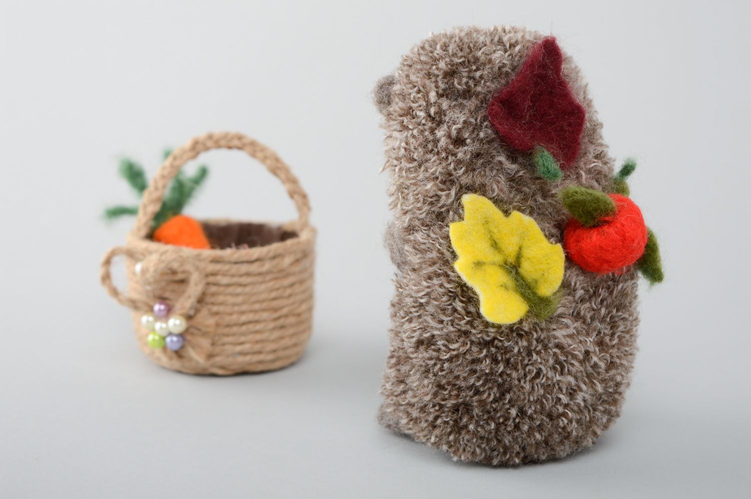 Pompom soft toy Hedgehog with Basket photo 5
