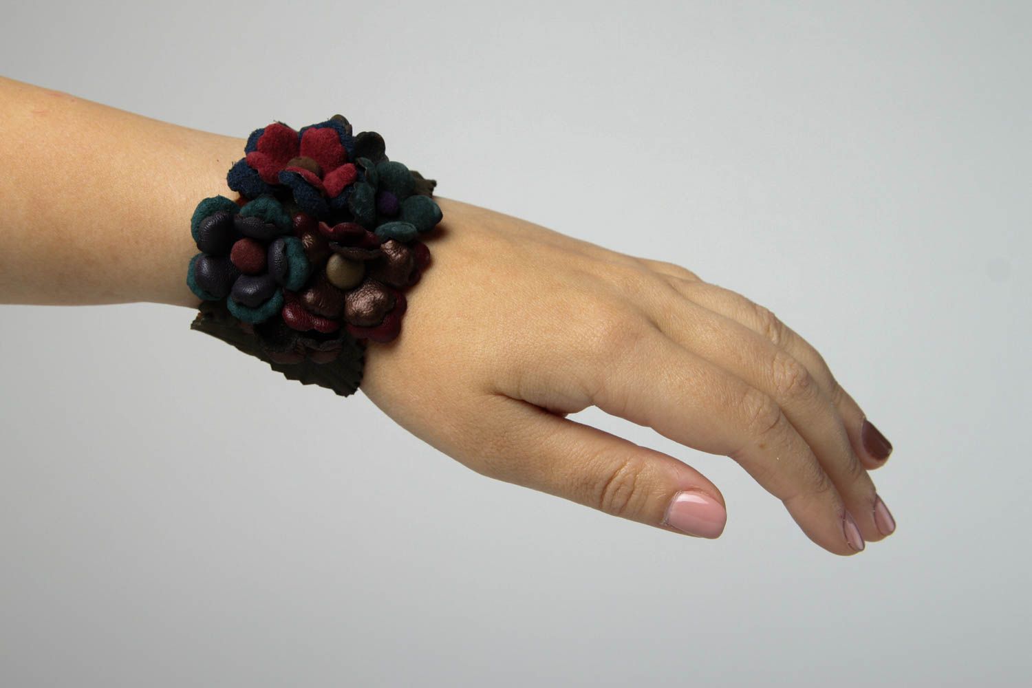 Armband aus Leder handgefertigt Damen Schmuck originell Mode Schmuck effektvoll foto 2