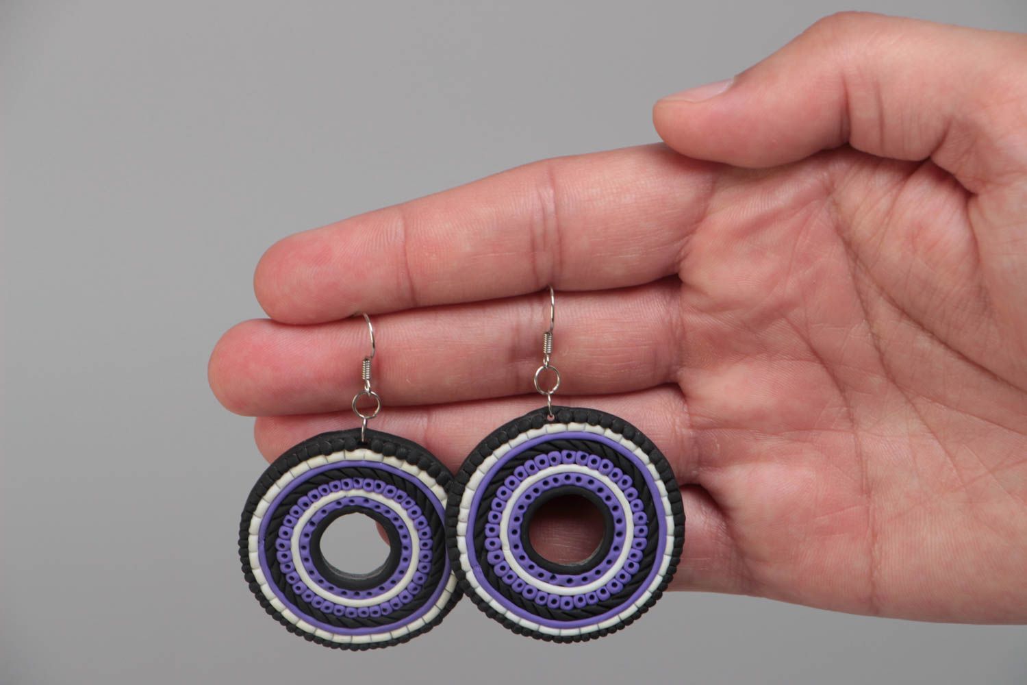 Handmade polymer clay round shaped dangle earrings black and violet photo 5