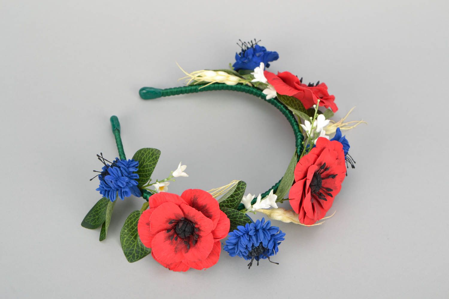 Hairband with flowers photo 3