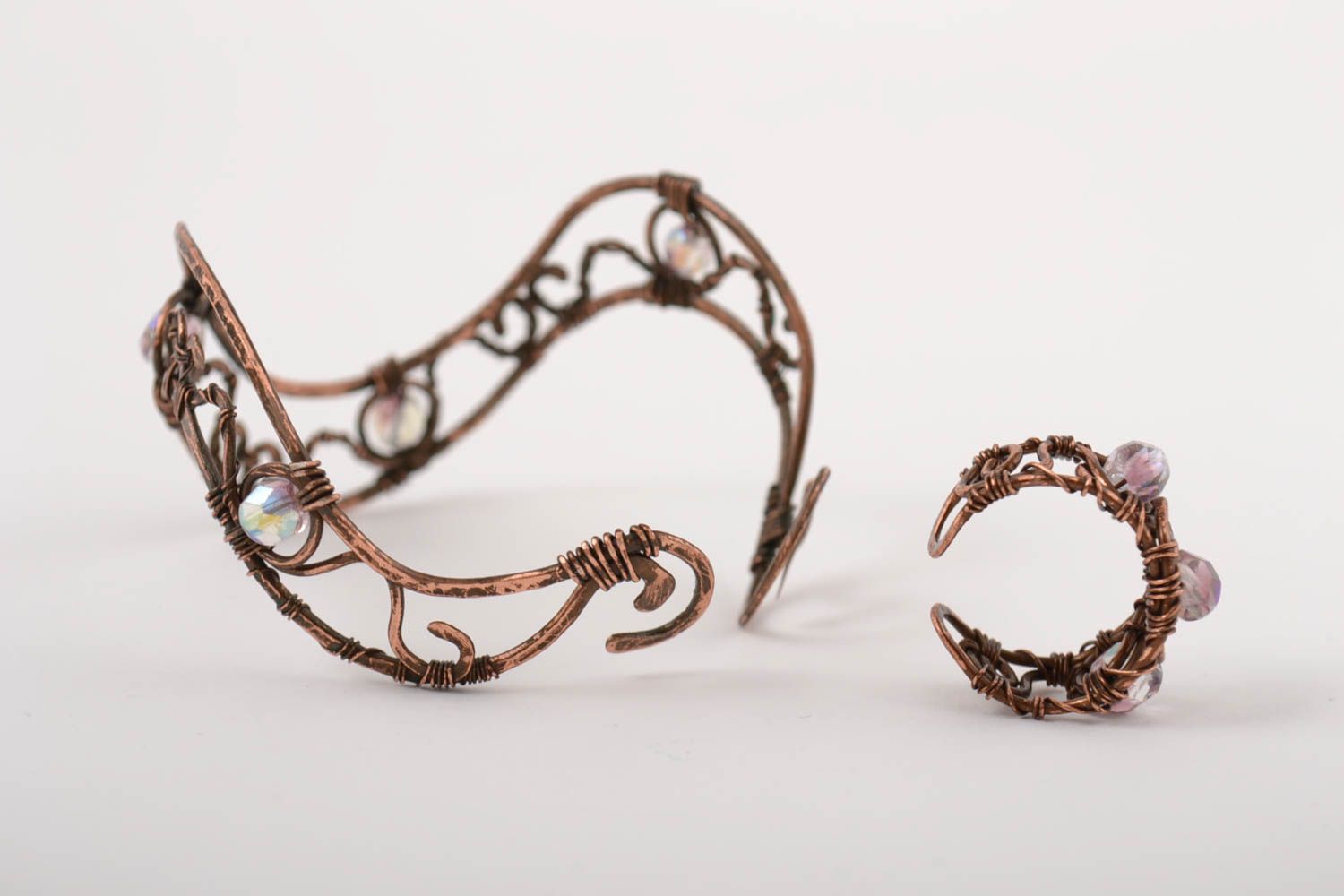 Украшения ручной работы женское кольцо браслет из меди с чешским стеклом фото 4