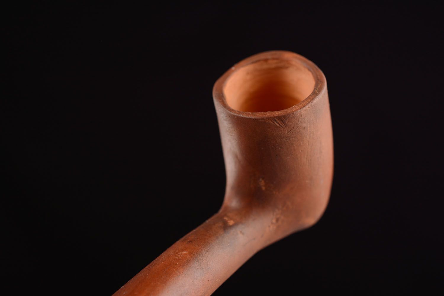 Long clay smoking pipe photo 4