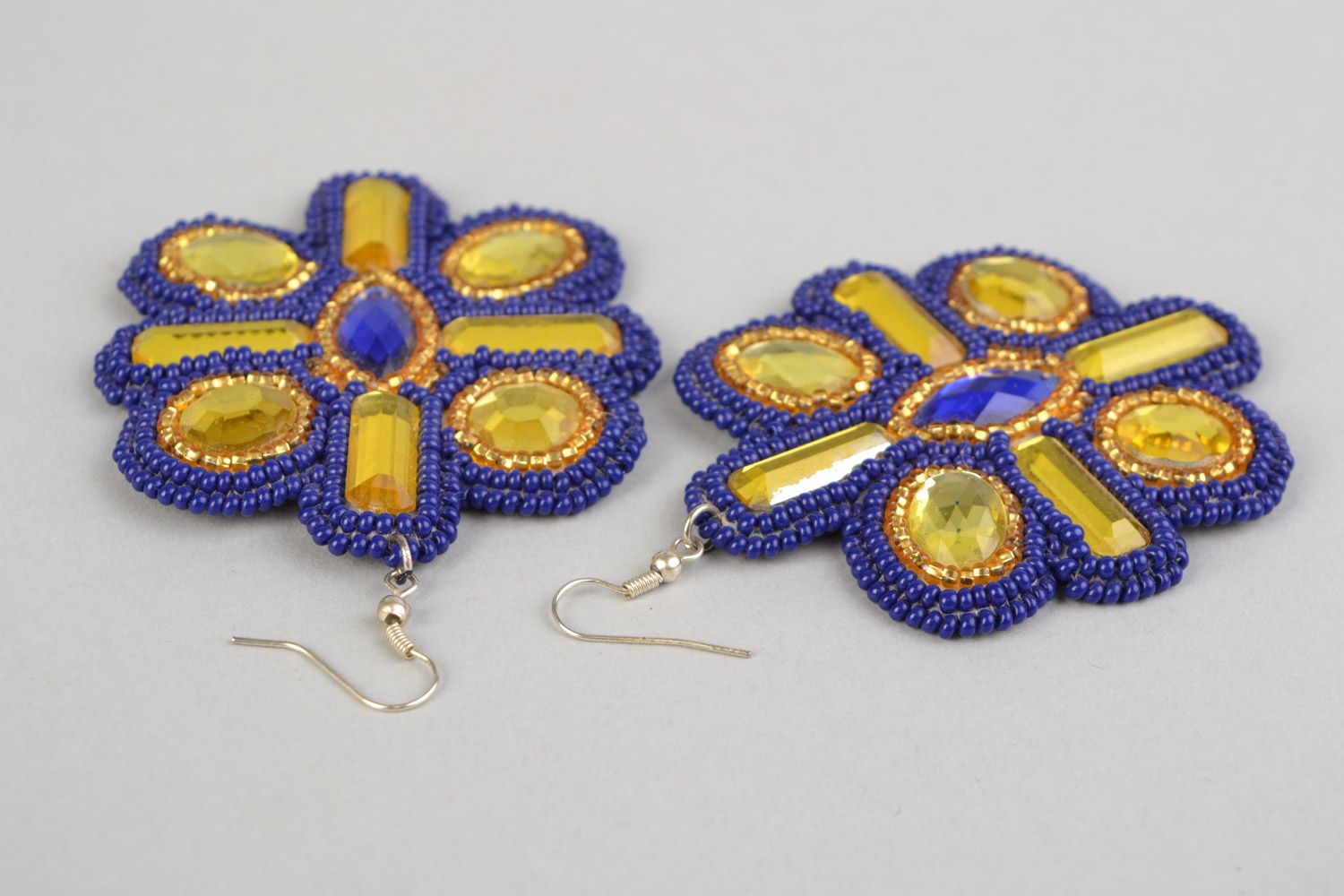 Handmade bright beaded blue and golden floral earrings with cabochons photo 5