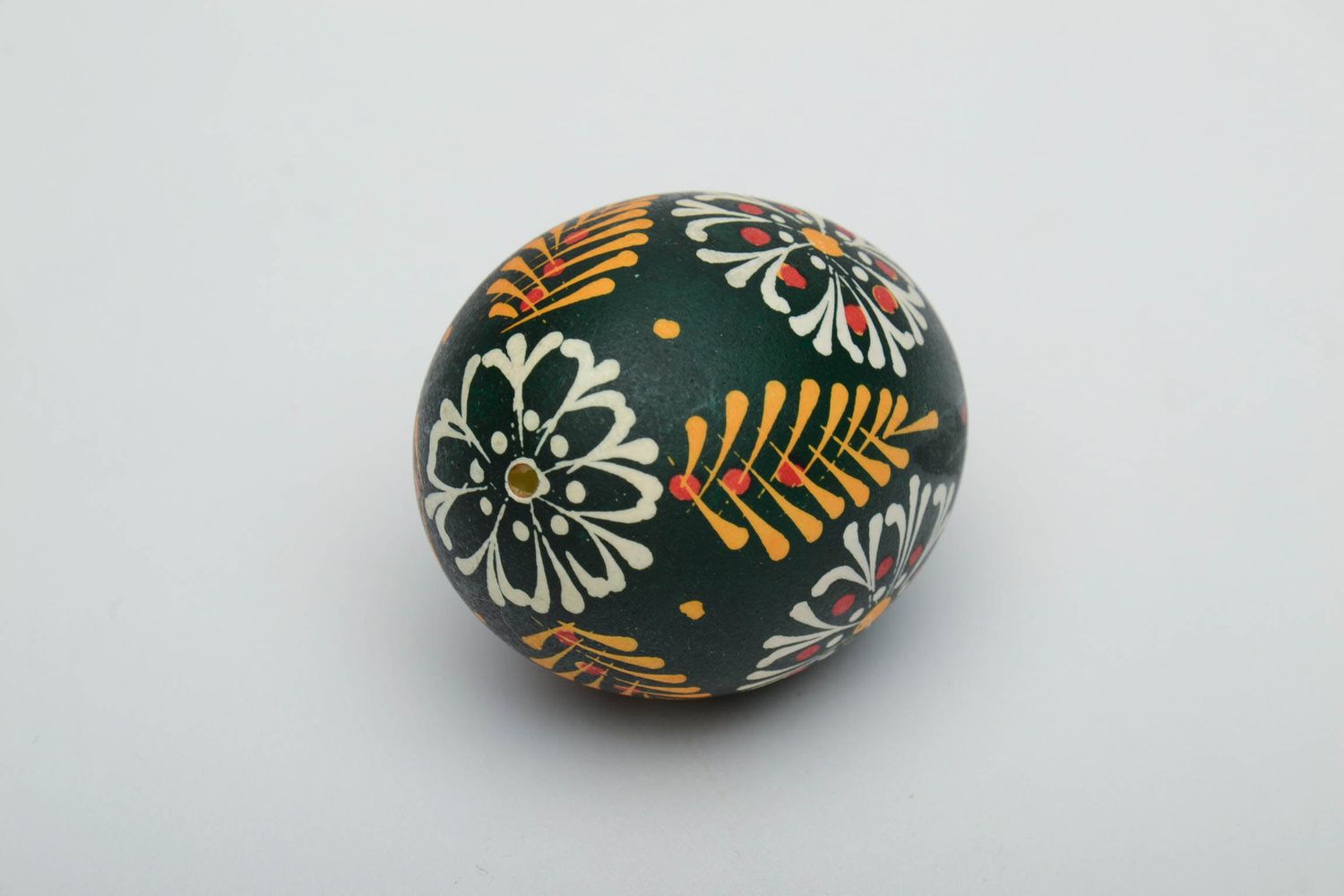 Handmade egg painted in Lemkiv style photo 4