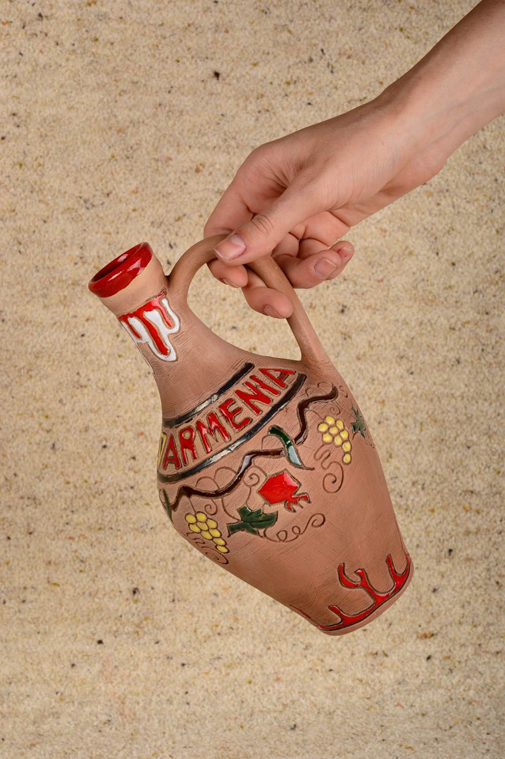 Cruche en terre cuite faite main Vaisselle design avec anse 75 cl Cadeau femme photo 3