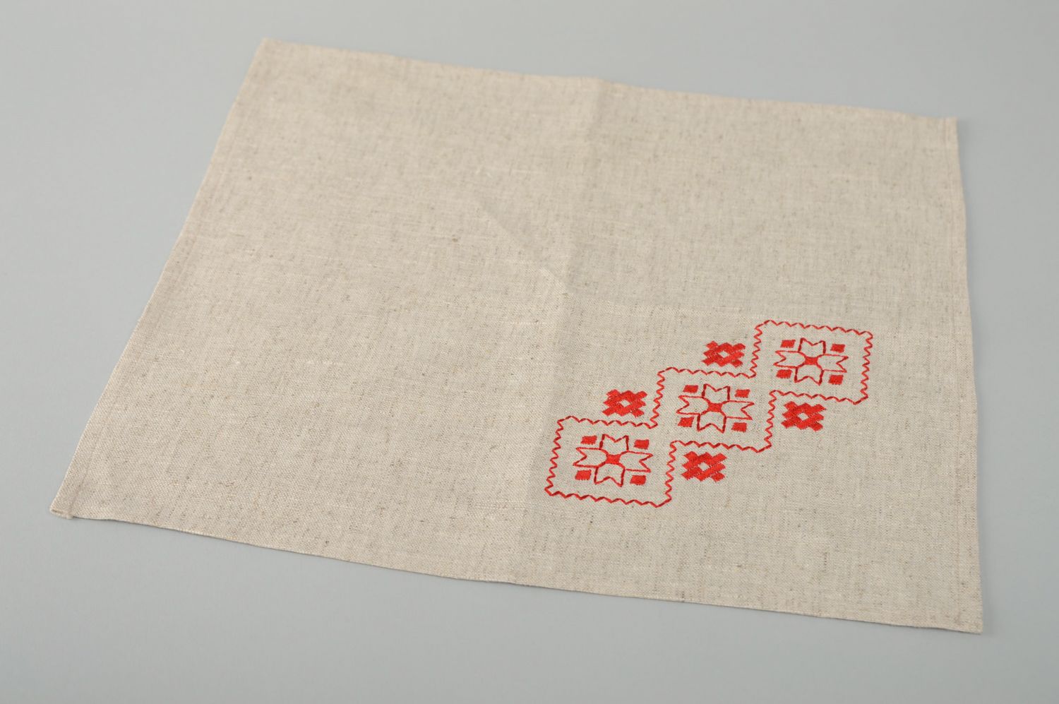 Set de servilletas bordadas para servir la mesa 6 piezas foto 2