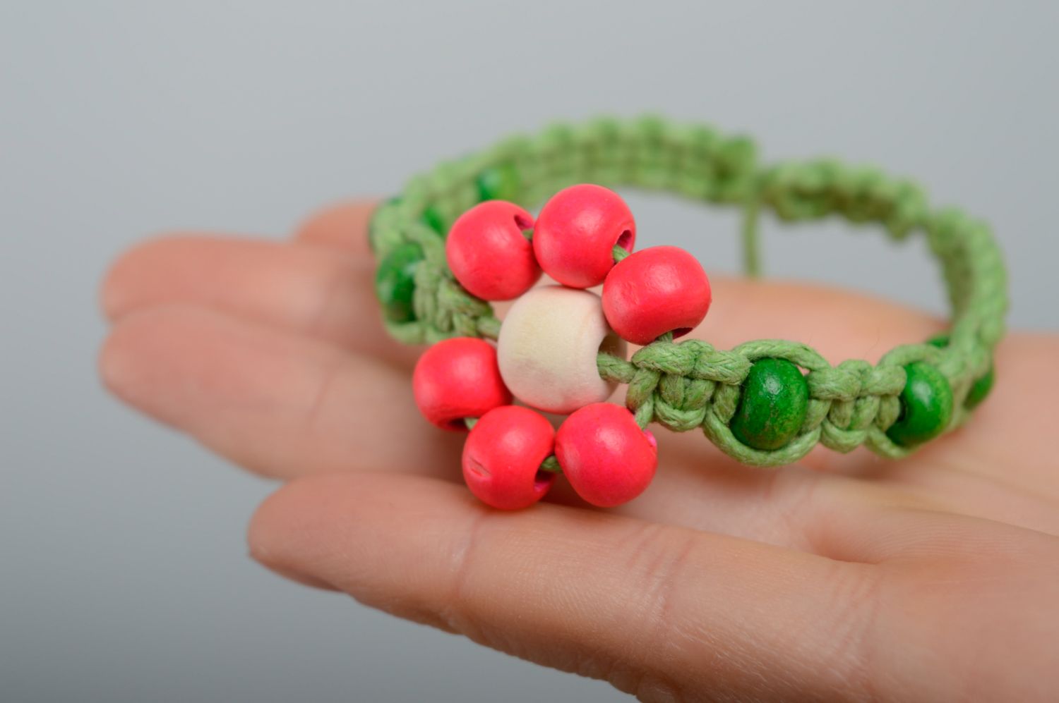 Handmade macrame bracelet with wooden beads photo 3