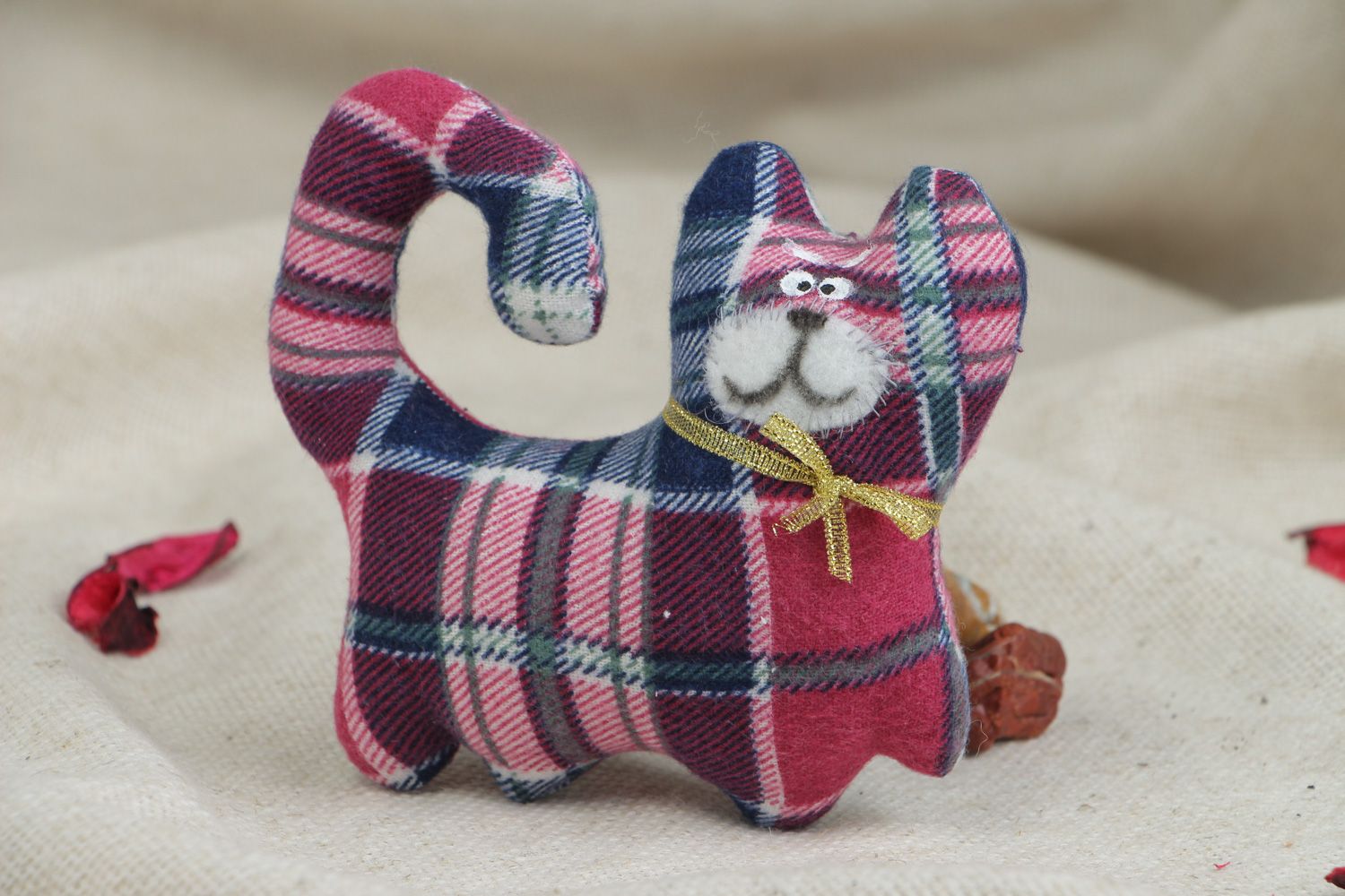 Petite peluche décorative en laine à carreaux faite main original pour enfant  photo 5