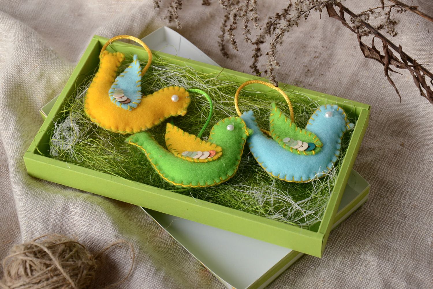 Set of handmade soft interior decorations in the shape of birds 3 items with box photo 1