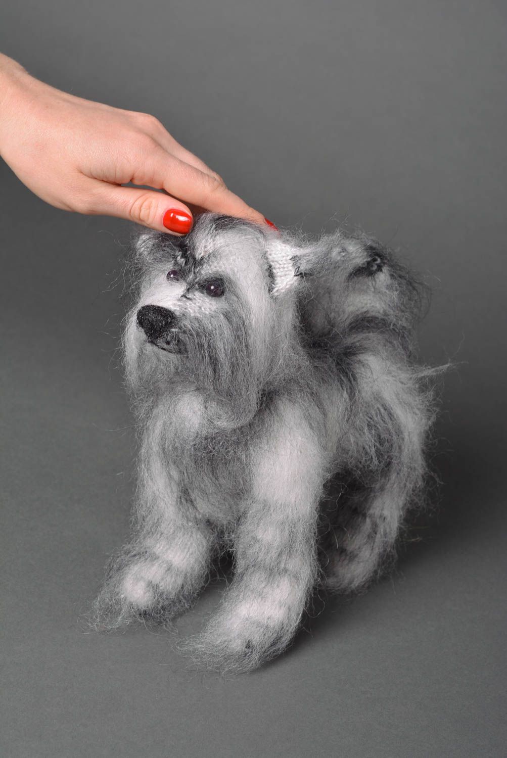 Doudou chien fait main Jouet tricot en laine Décoration chambre cadeau photo 4