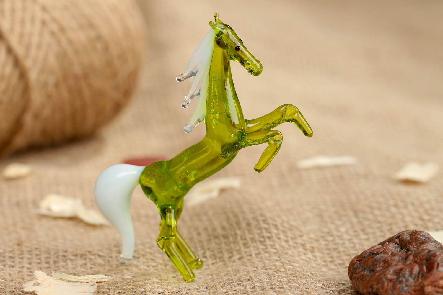 Figurine en verre au chalumeau Cheval vert photo 4