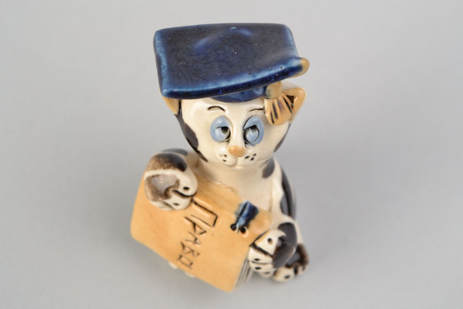 Handmade decorative clay figurine cat in hat painted with colored glaze for home decor photo 3
