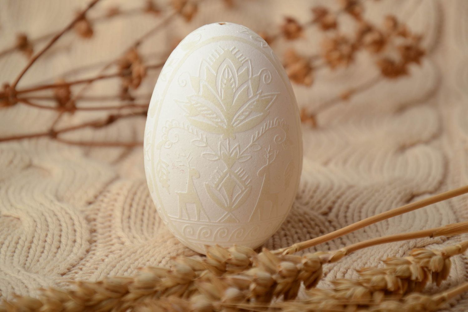 Huevo de Pascua de ganso hecho a mano foto 1