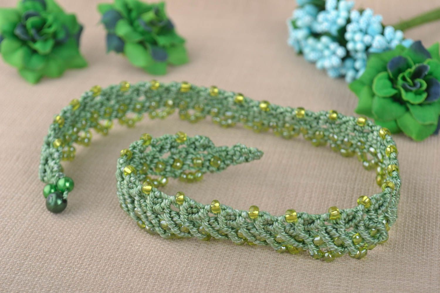 Handmade Damen Collier grün Modeschmuck Halskette Accessoire für Frauen  foto 1