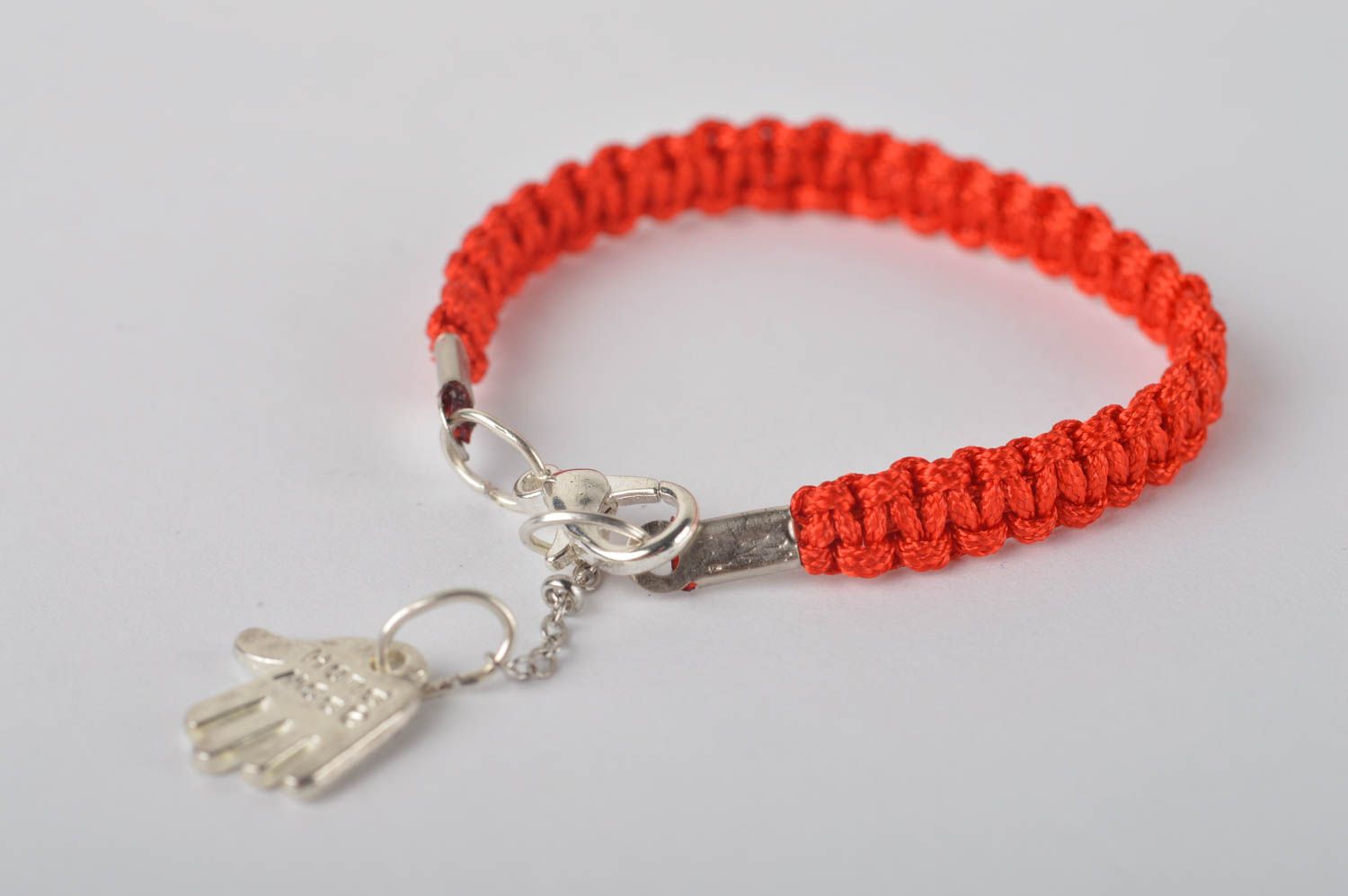 Bracelet textile Bijou fait main rouge tressé simple Accessoire fille cadeau photo 4