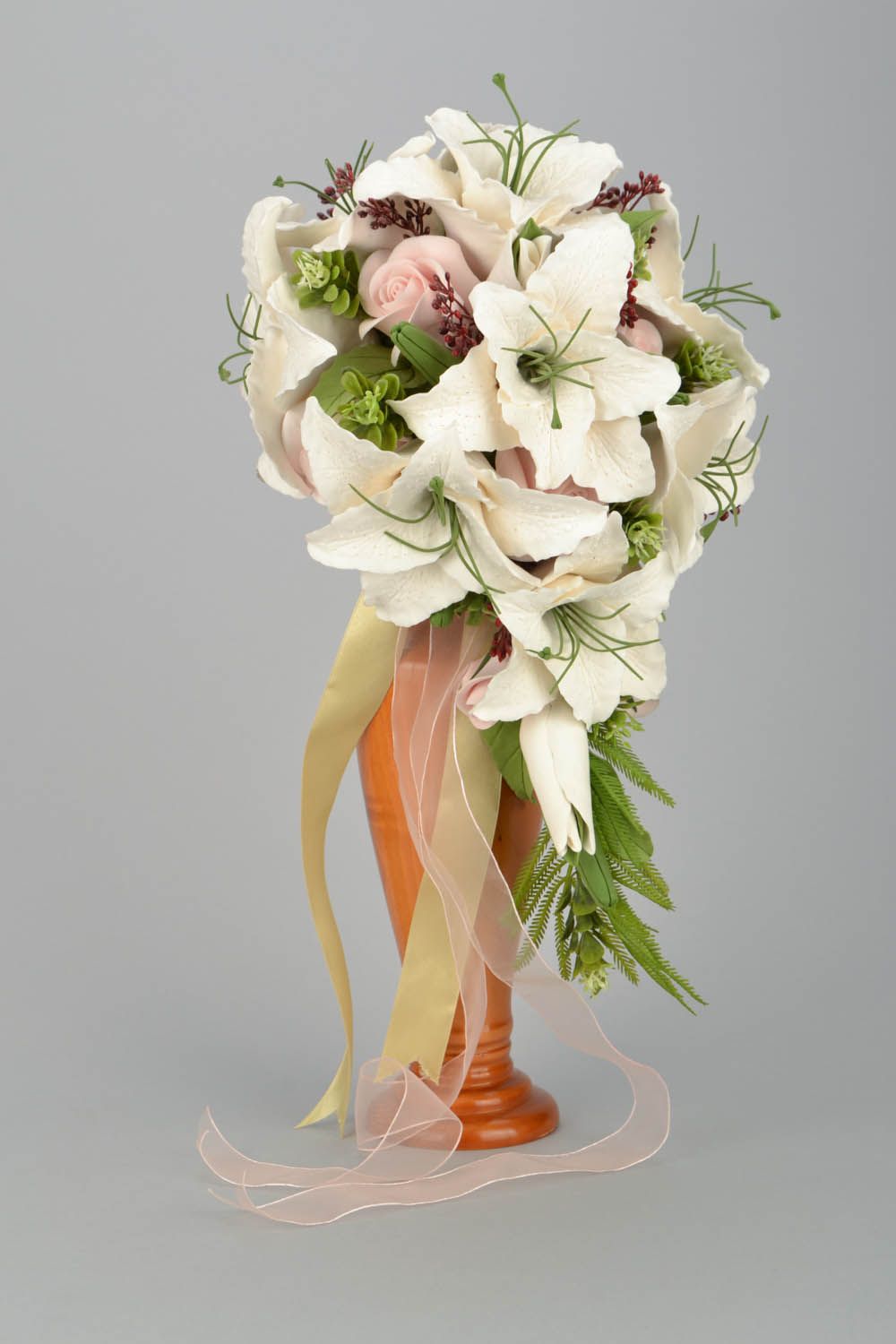 Bouquet de flores artificiais de argila do polímero  foto 4
