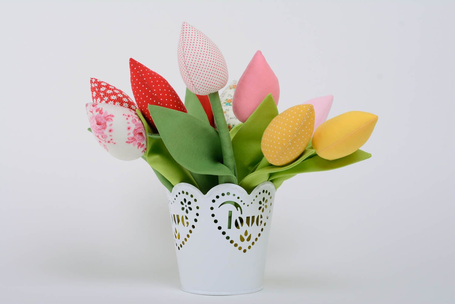 Хлопковый искусственный цветок тюльпана в горошек ручной работы мягкий оригинальный фото 5