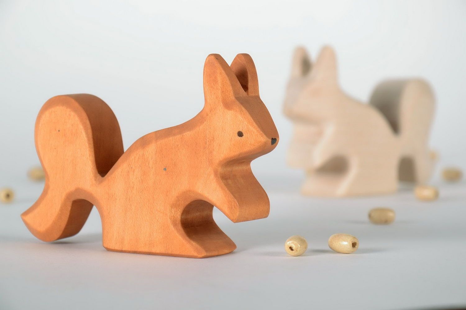 Wooden Figurine Squirrel photo 2