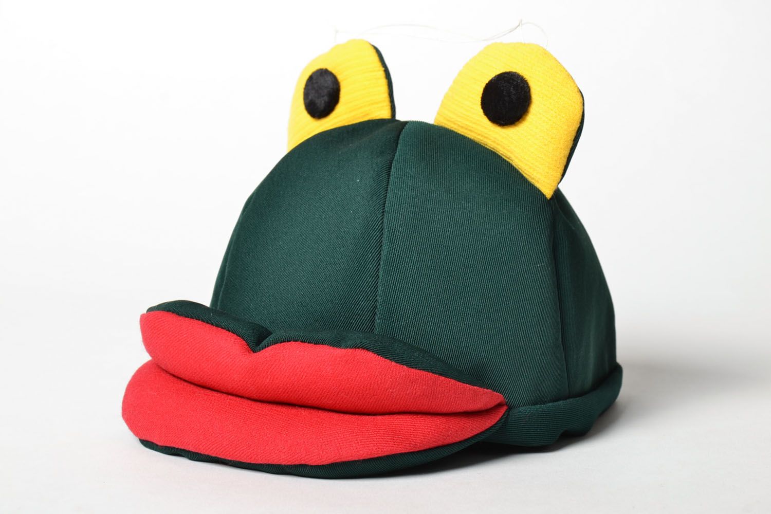 Cappello di carnevale fatto a mano accessorio divertente e originale da bambini foto 3