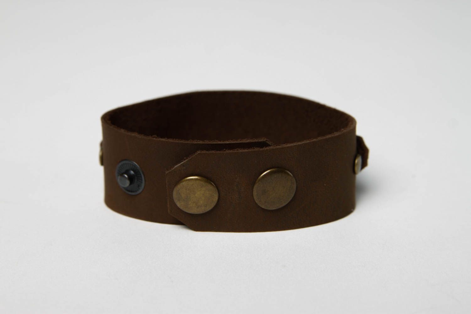Bracelet en cuir Bijou fait main marron large métal Accessoire tendance photo 5