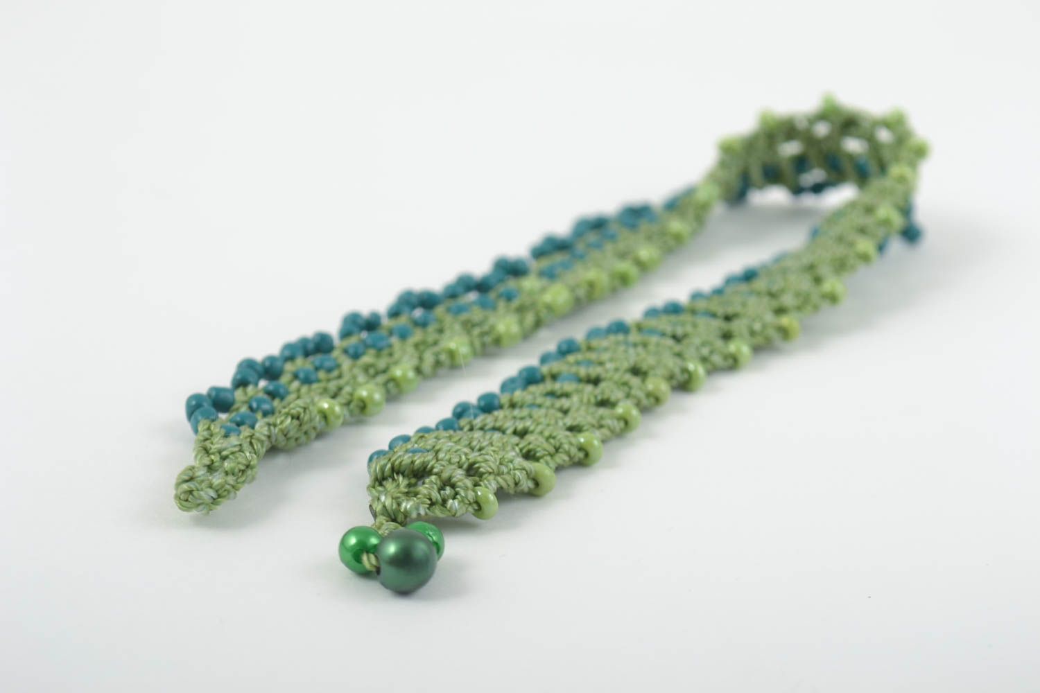 Stylish handmade woven thread necklace macrame necklace beadwork ideas photo 3