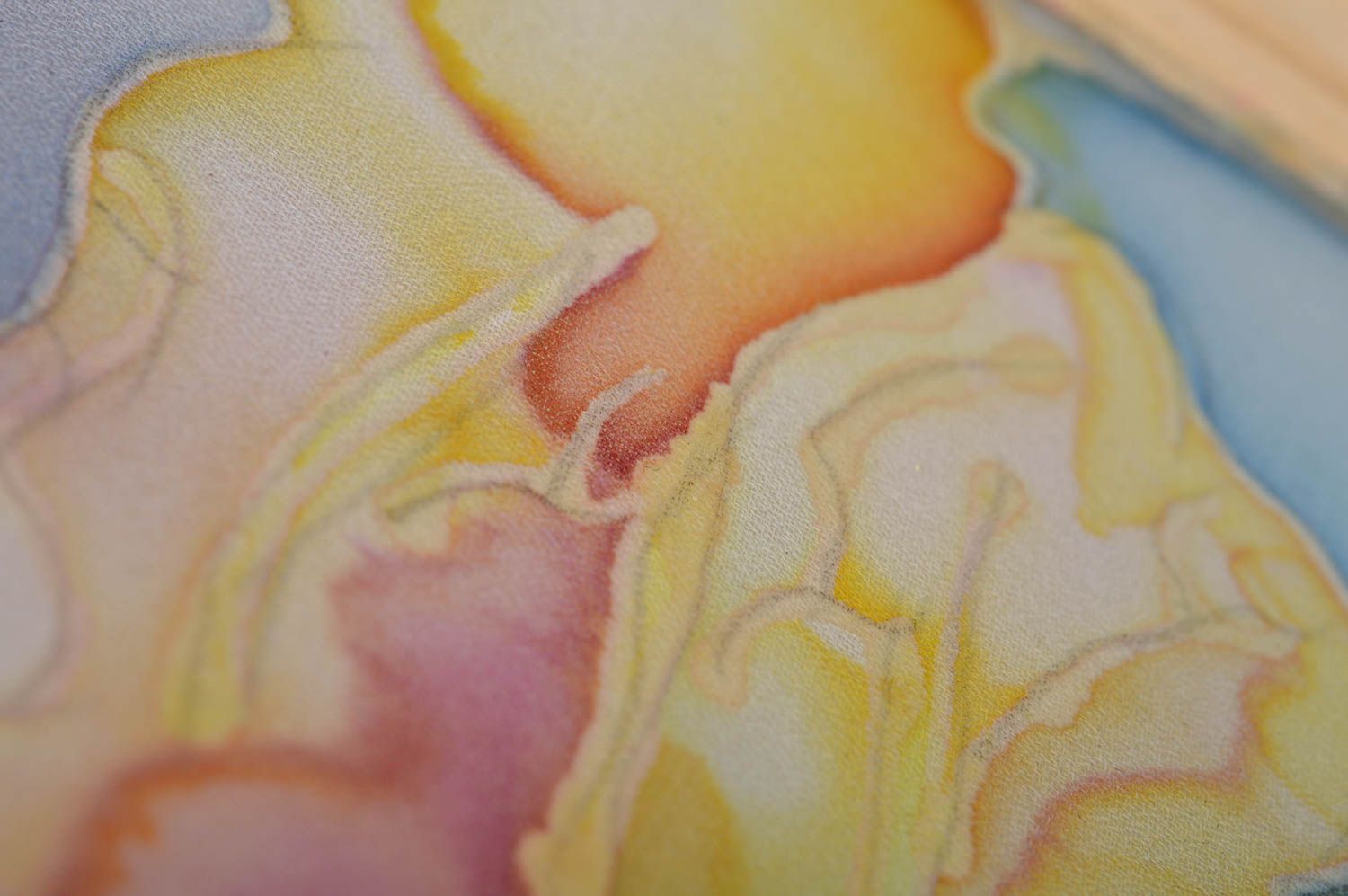 Картина на ткани в технике батик ручной работы осенний пейзаж для декора  фото 2