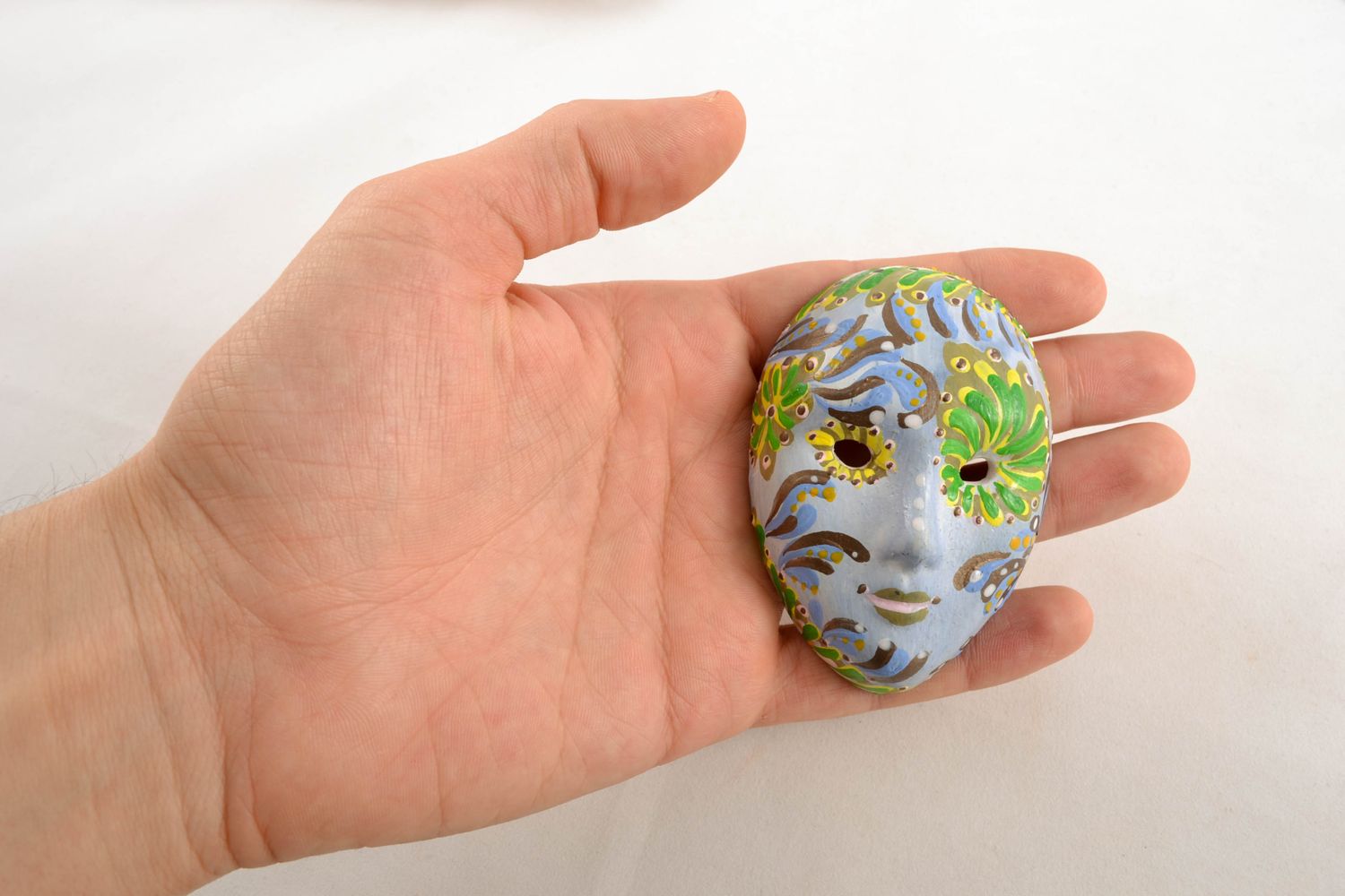 Ceramic fridge magnet Carnival Mask photo 1