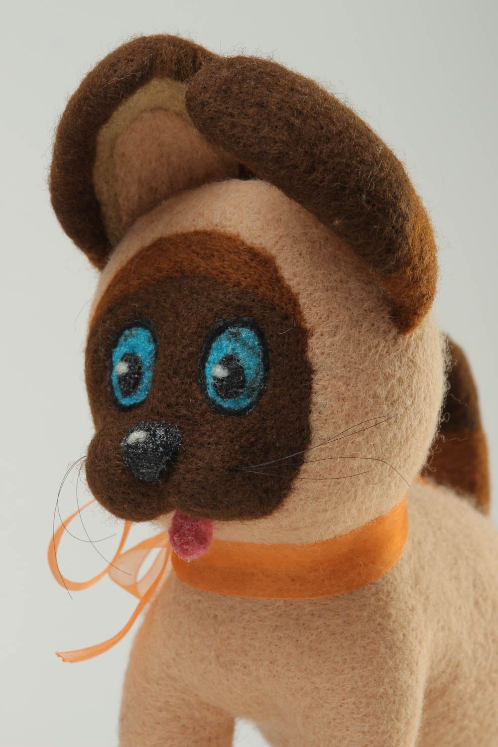 Peluche Chat en laine feutrée faite main avec noeud Cadeau pour enfant photo 3