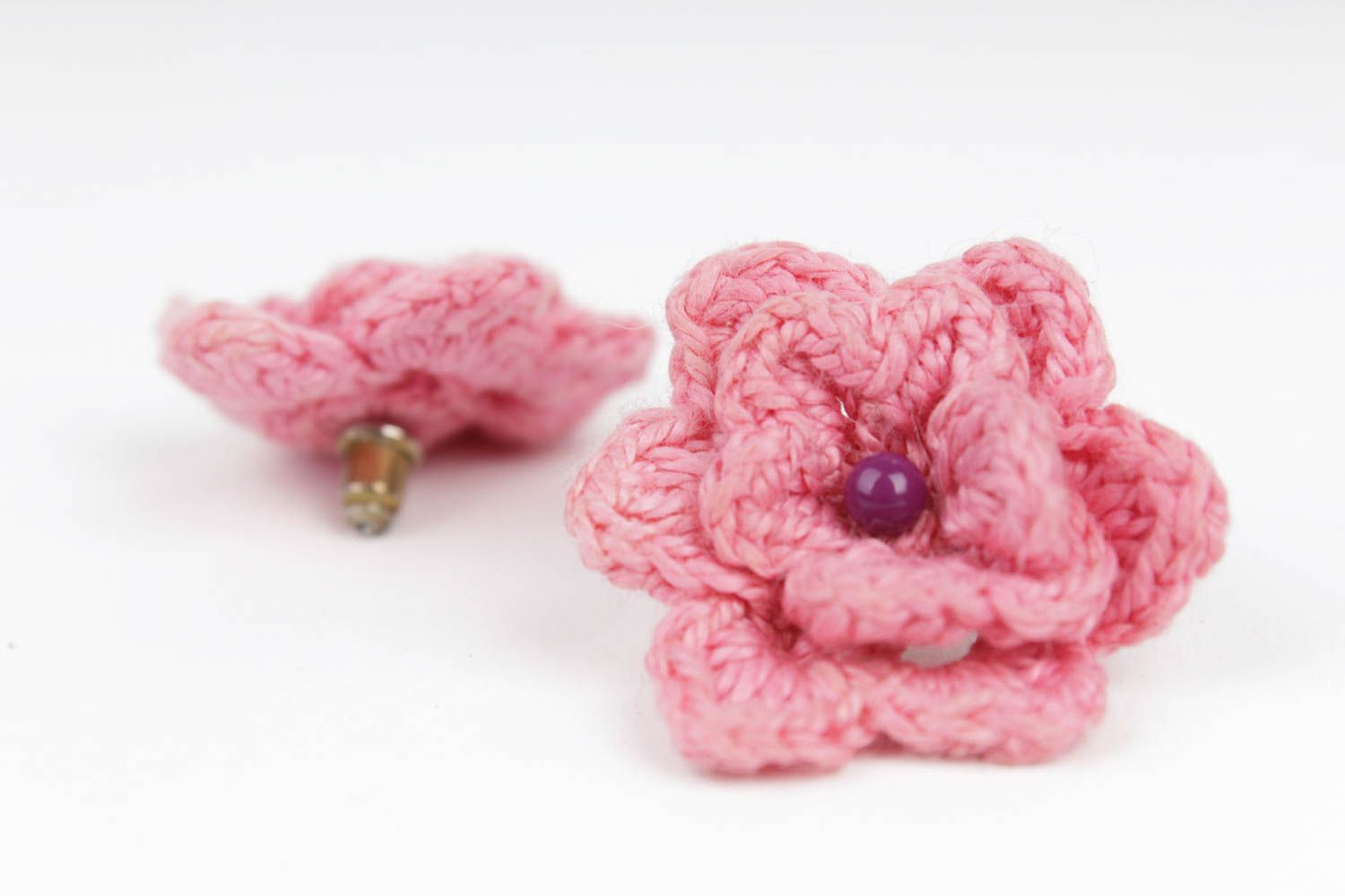 Серьги ручной работы красивая бижутерия модные серьги из ниток вязаные розовые фото 5