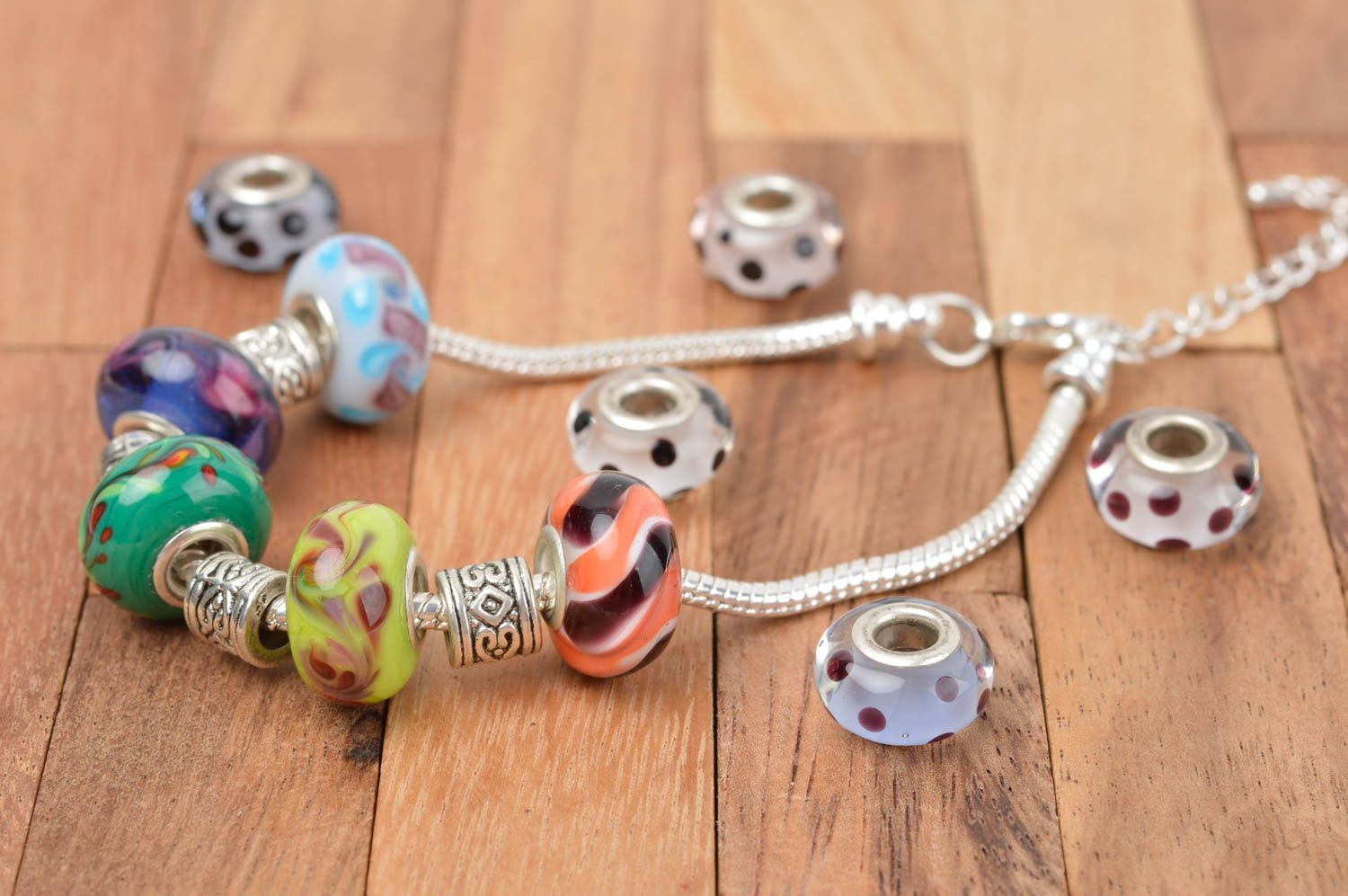 Pandora-style glass beaded metal chain bracelet for girls photo 1