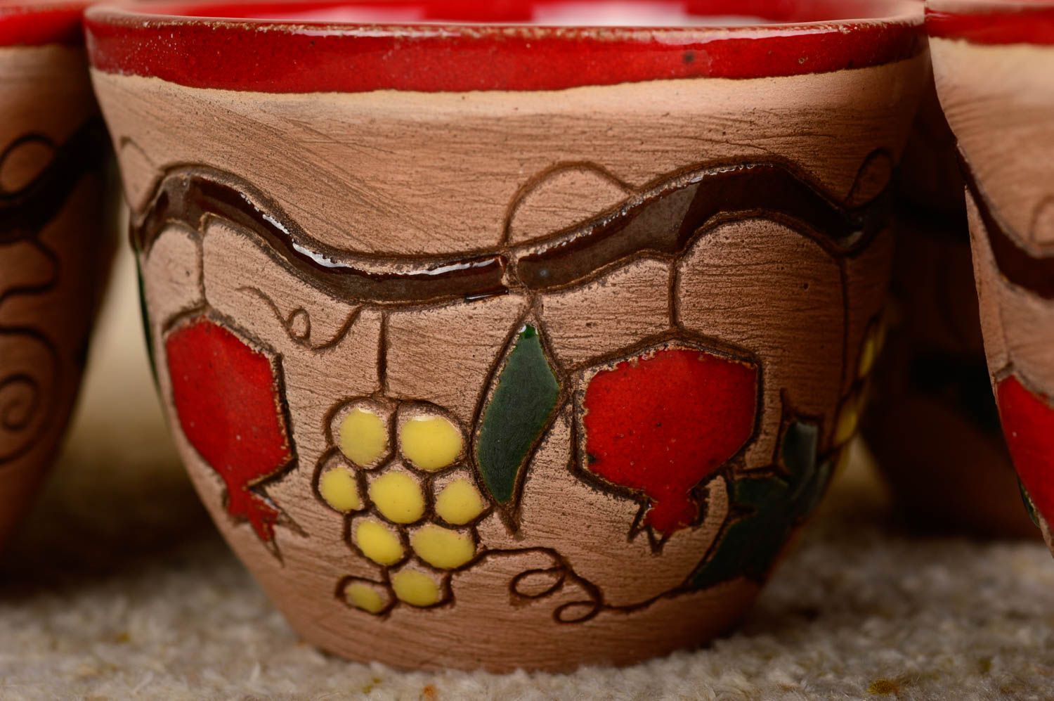 Set of 6 six clay wine cups with grapes' pattern photo 3