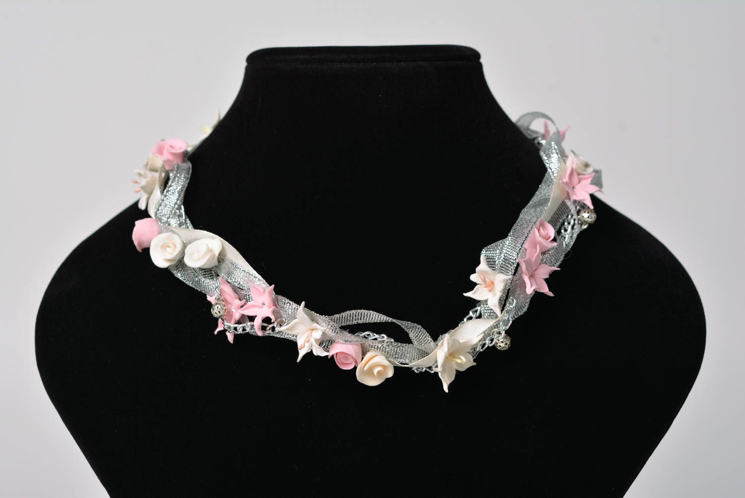 Beautiful homemade plastic flower jewelry set designer necklace and bracelet photo 1