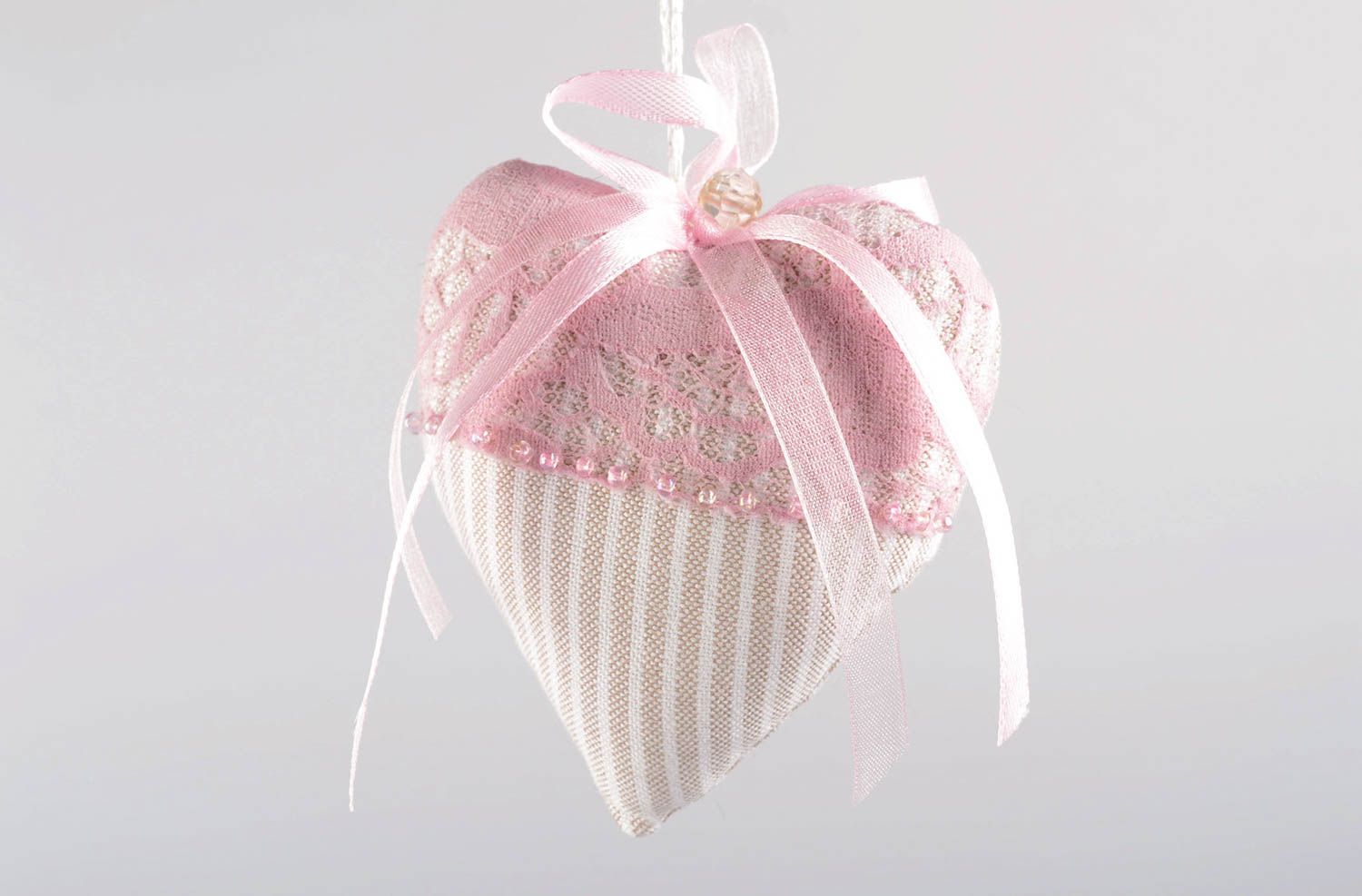 Декор для дома ручной работы мягкое сердце розовое в полоску декоративное сердце фото 3