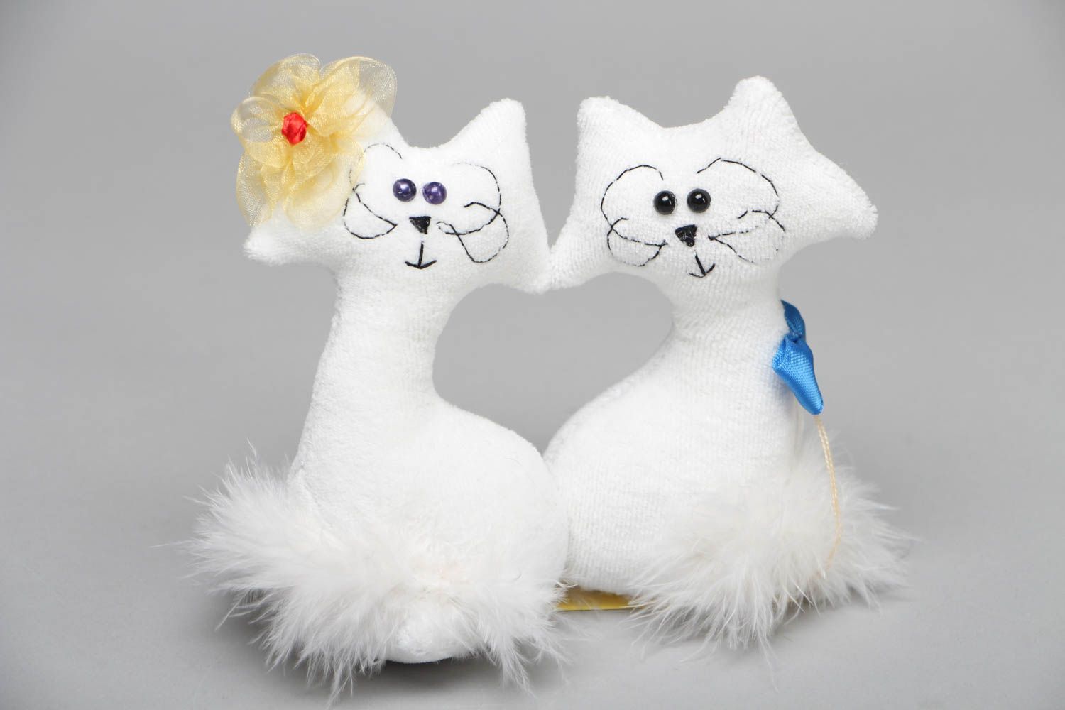 Мягкие игрушки ручной работы Коты-валентинчики фото 1