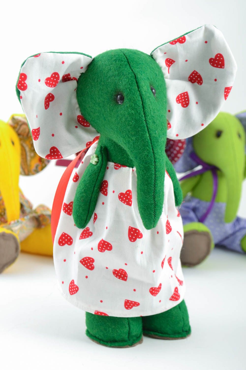 Joli jouet mou fait main en feutre et coton éléphant vert cadeau pour enfant photo 1