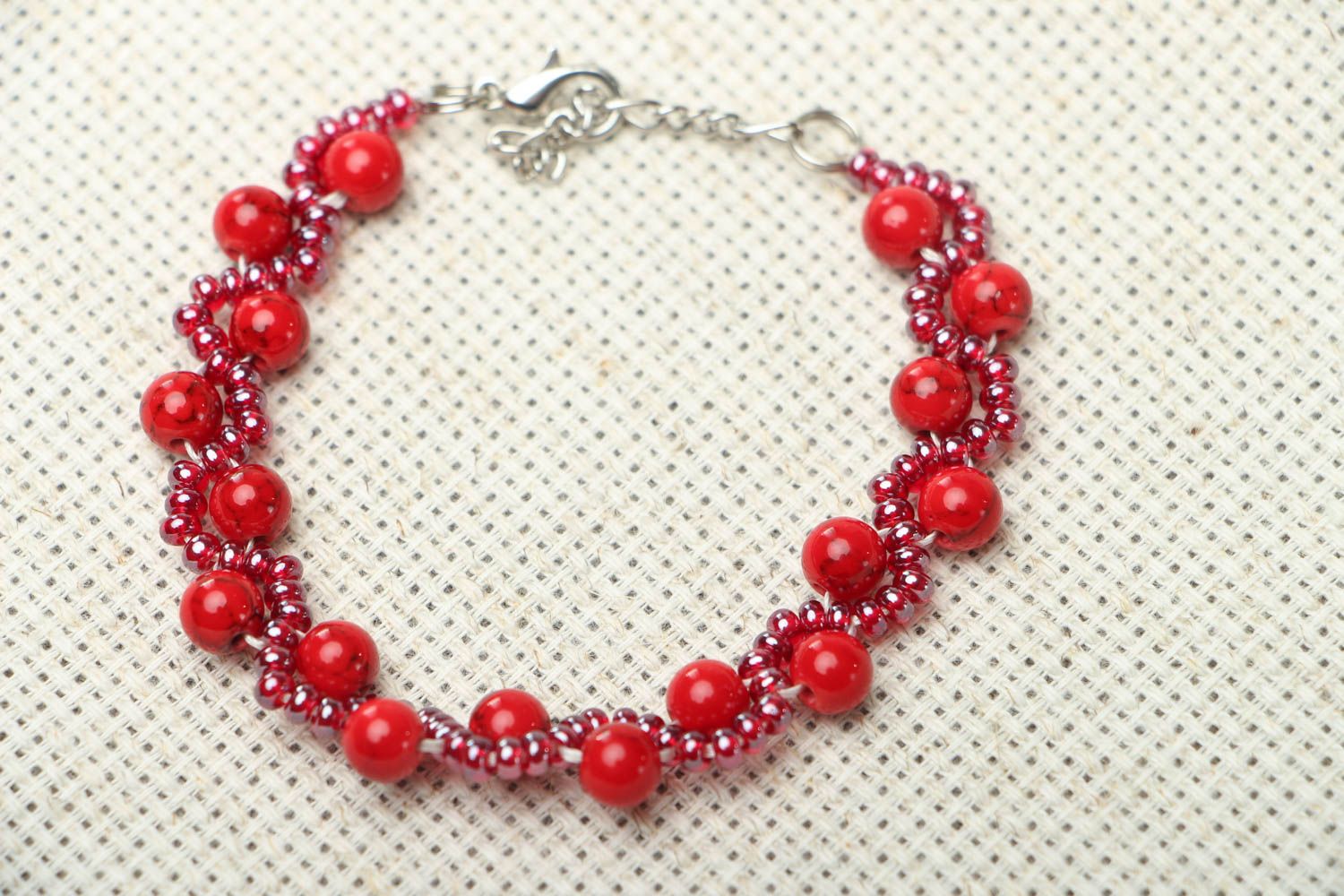 Homemade bracelet with coral and seed beads photo 1
