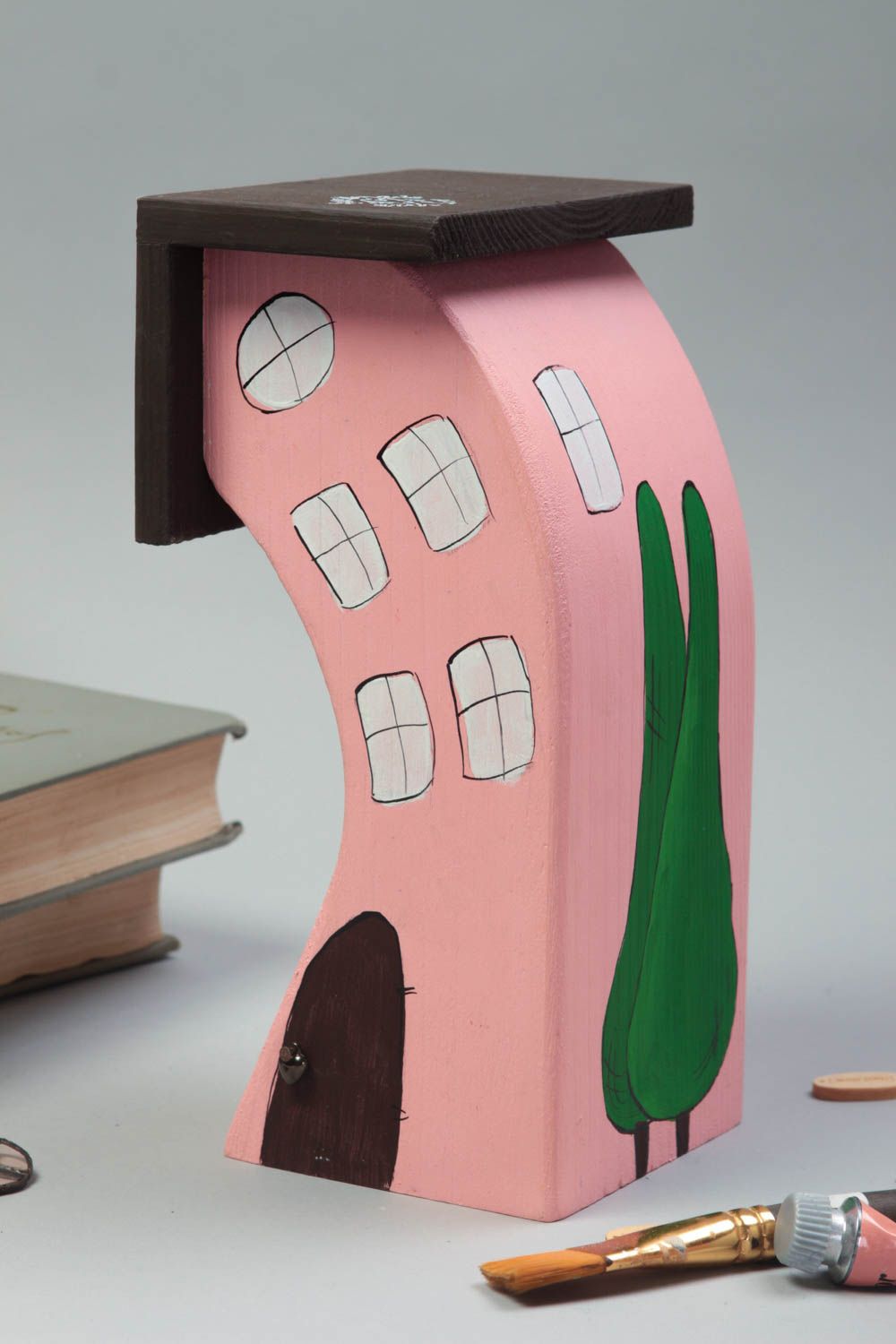 Handmade Deko Haus Figur aus Holz Designer Geschenk märchenhaft originell foto 1
