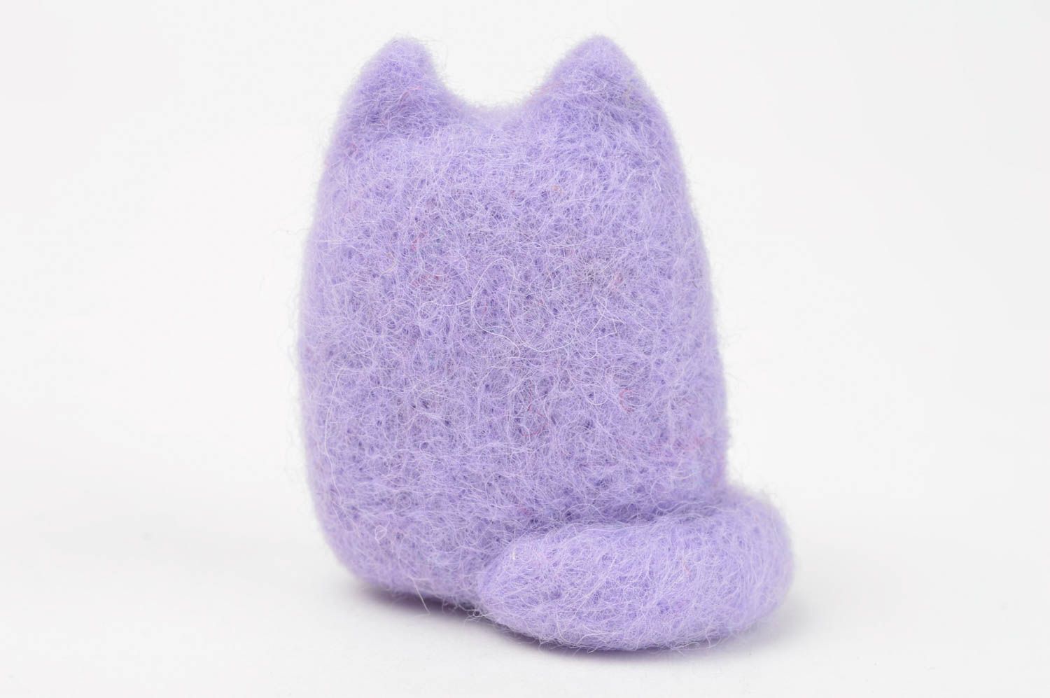 Handmade Kuscheltier Katze violett aus Wolle Stoff Spielzeug Geschenk für Kinder foto 4