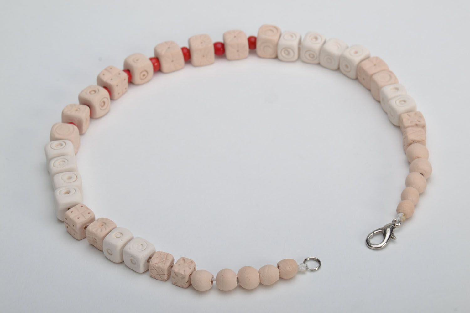 Clay white necklace photo 5